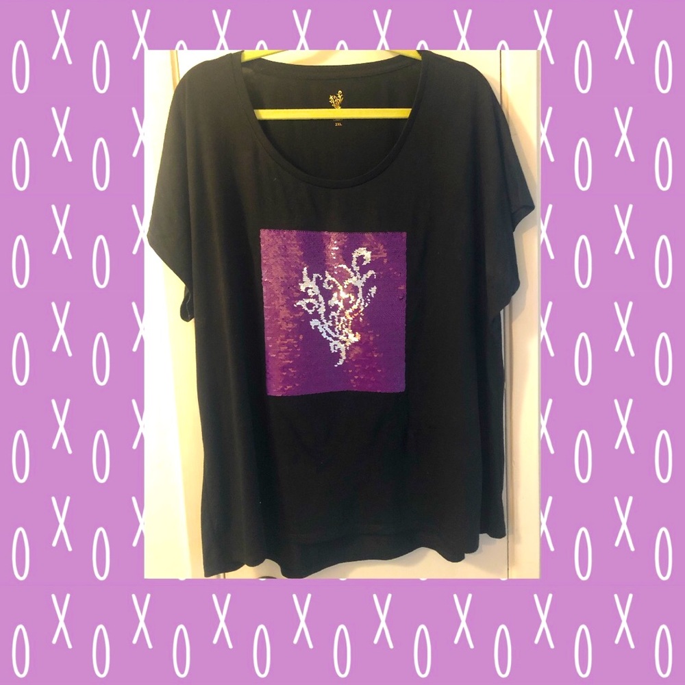 Younique two-toned sequence black t-shirt, size 2x but feels more like an XL.